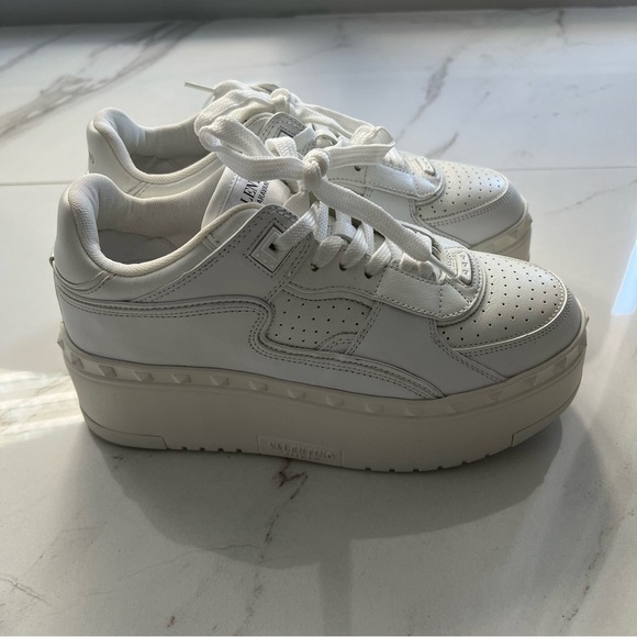 Valentino Garavani Freedots XL leather sneakers- Size 36; Excellent Condition - Picture 3 of 13